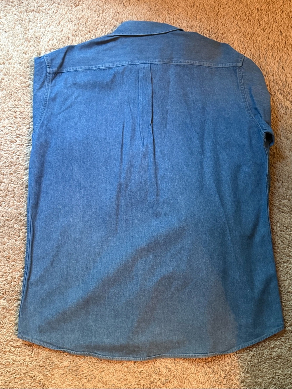 Classic Men's Denim Button-Down Shirt - Blue - Picture 2 of 2